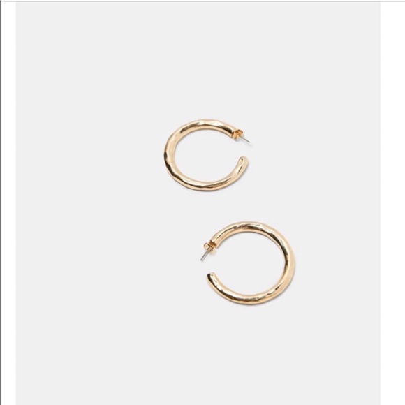 Zara Jewelry - Zara Collection Gold Hoop Earrings